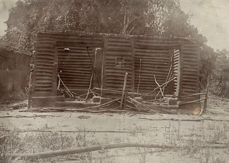Abandoned building in Benin City 1897 Abandoned building in Benin City 1897